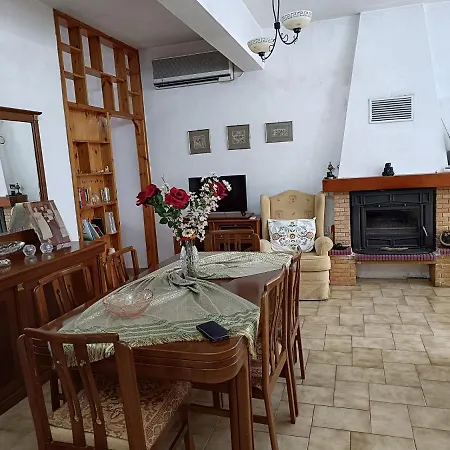 Anthidon Country House Vakantiehuis Loukissia