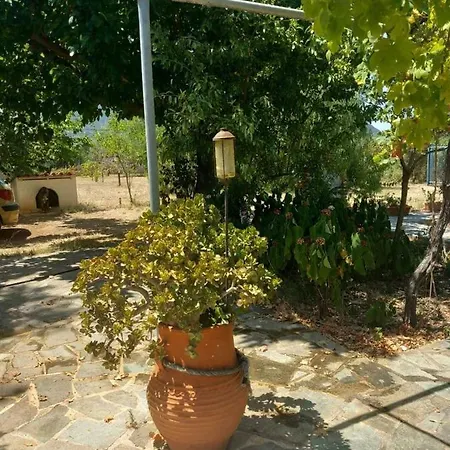 Vakantiehuis Anthidon Country House