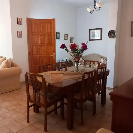 Anthidon Country House